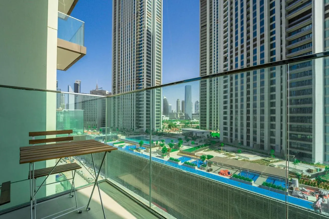 Luxury Staycation - Fancy Apartment Connected To Burj Khalifa Dubai 0*,  United Arab Emirates